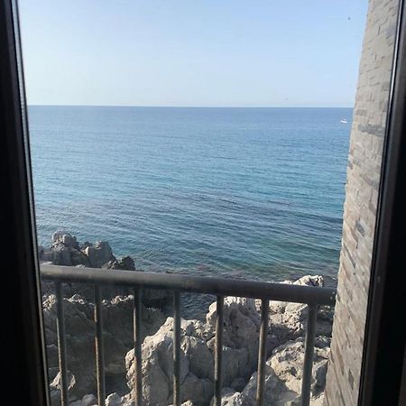 Una Finestra Sul Mare Apartamento Cefalú Exterior foto