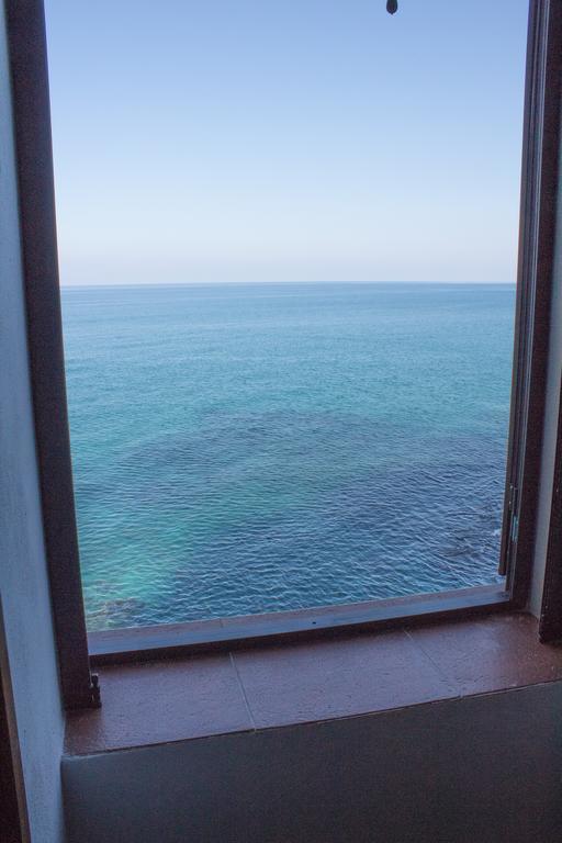 Una Finestra Sul Mare Apartamento Cefalú Exterior foto