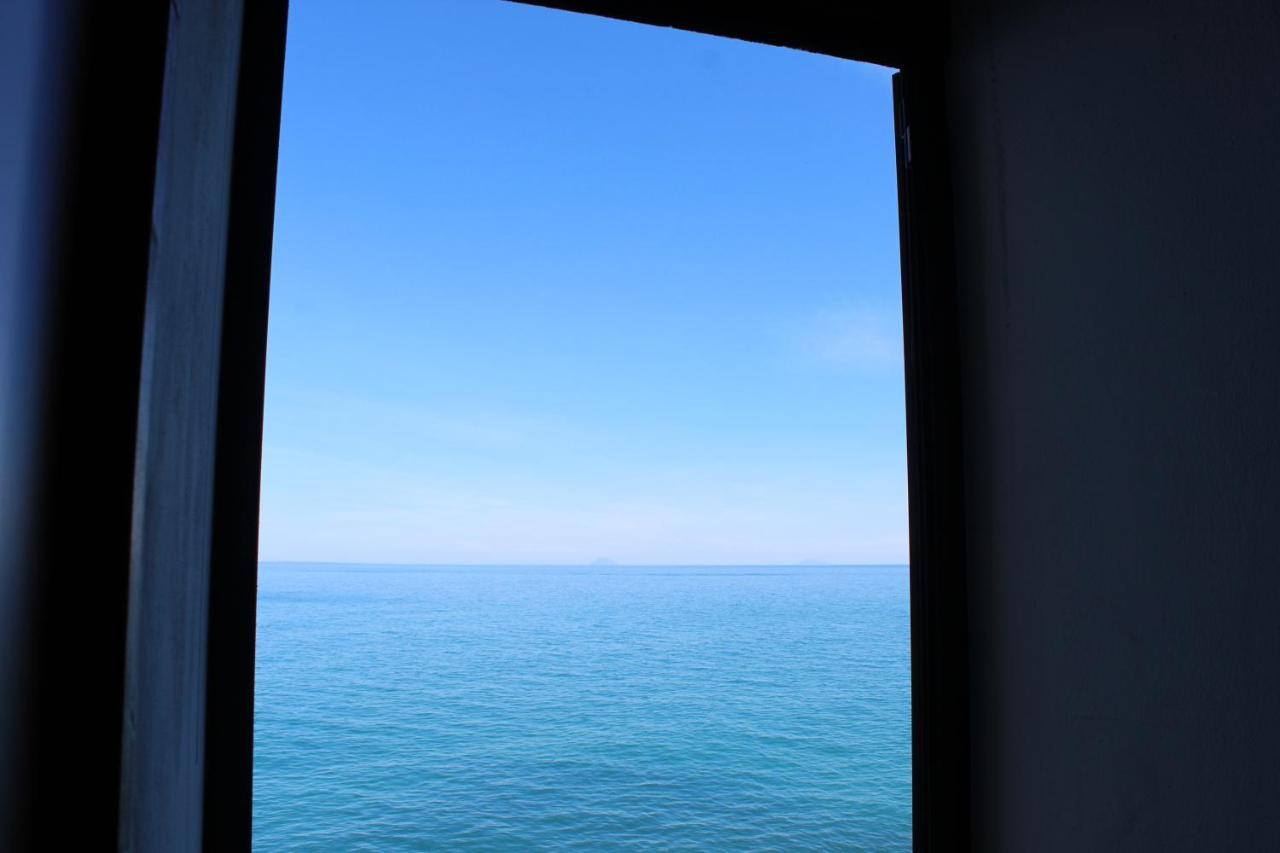 Una Finestra Sul Mare Apartamento Cefalú Exterior foto